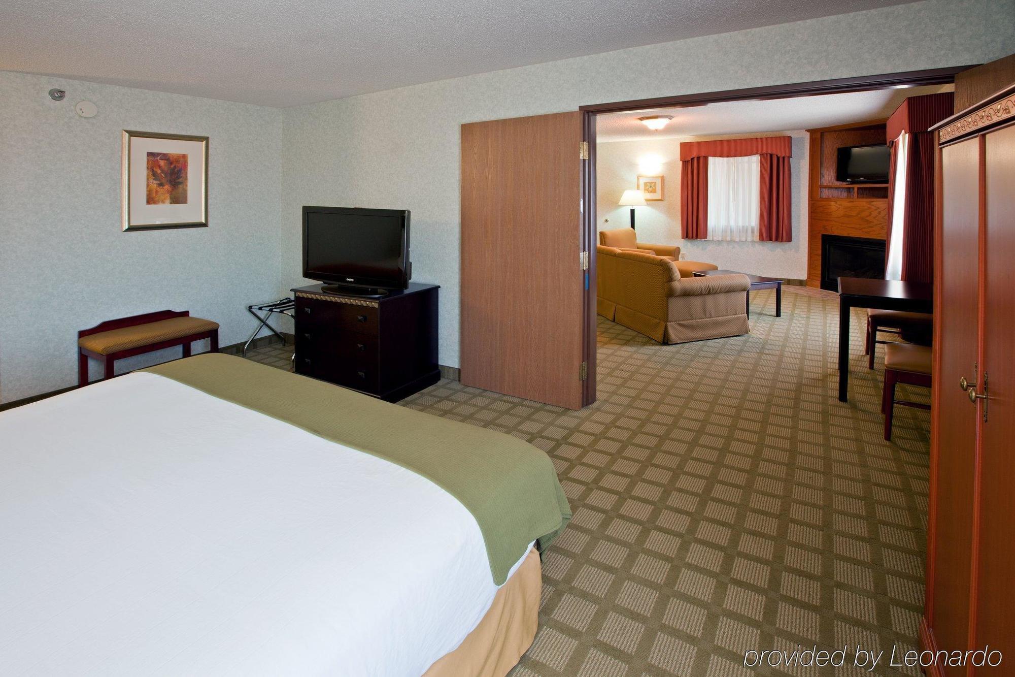 Holiday Inn Express Corydon By Ihg Quarto foto