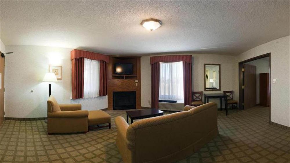 Holiday Inn Express Corydon By Ihg Exterior foto